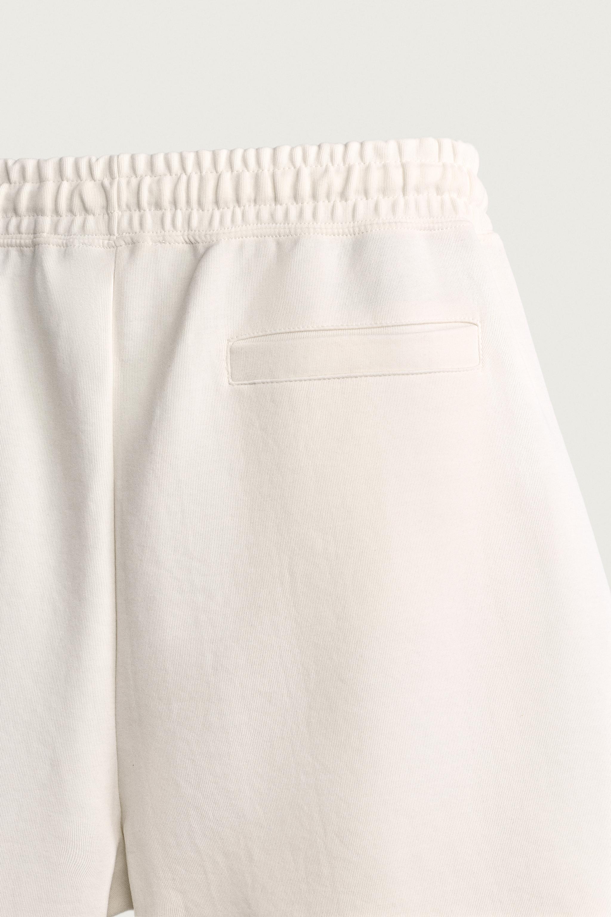 SHORT DE JOGGING RELAXED FIT INTERLOCK